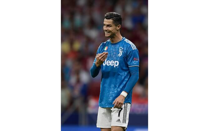 Juve la seconda maglia da trasferta per la stagione 2020 2021